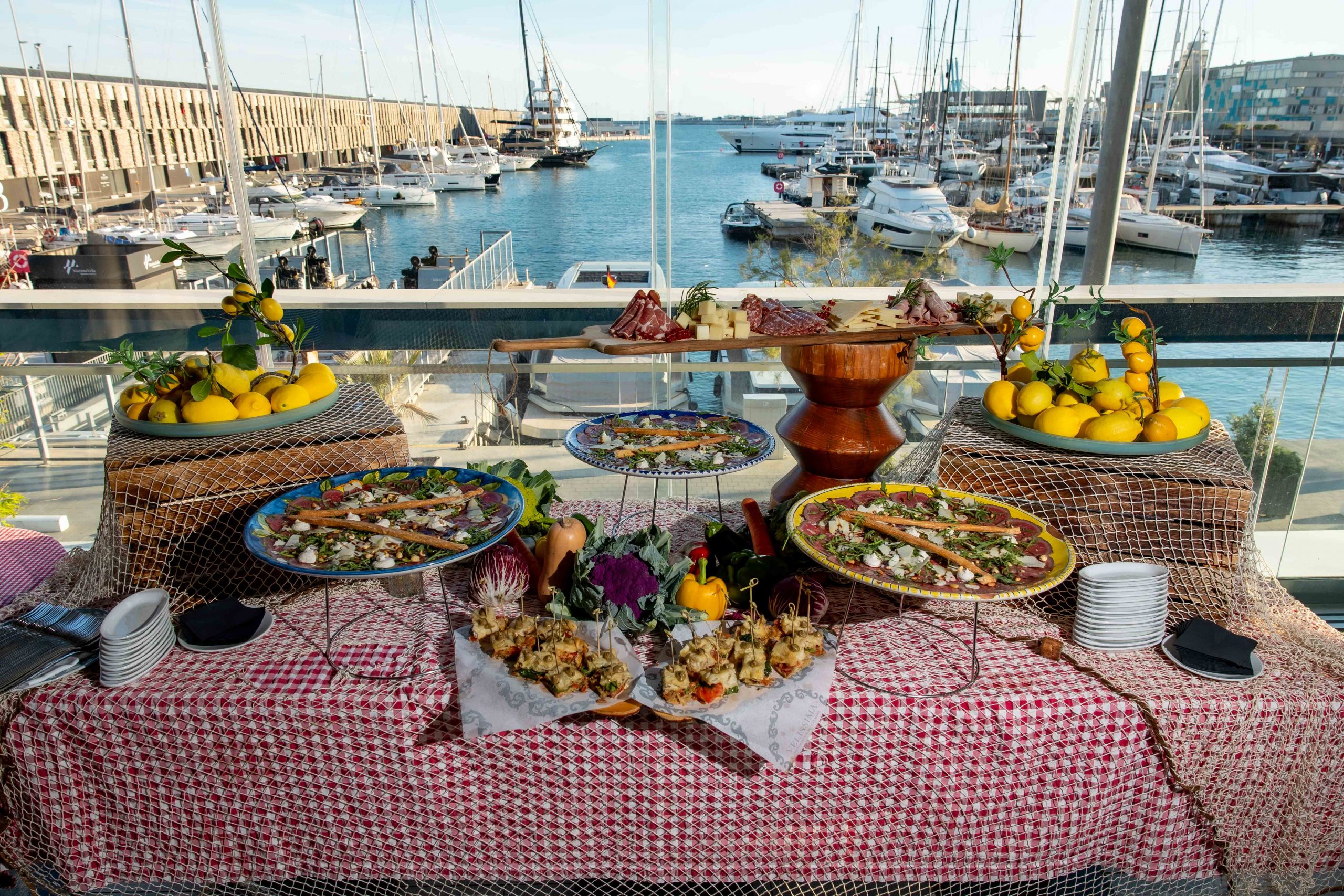 Mesa Antipasti & Snacks Puerto Marina Vela